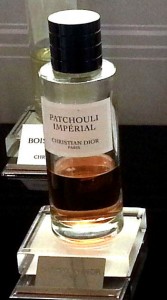 Un parfum est toujours un cadeau idéal