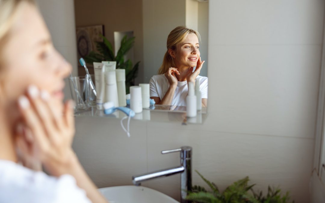 Niacinamide : renforce barrière cutanée, atténue taches & améliore élasticité