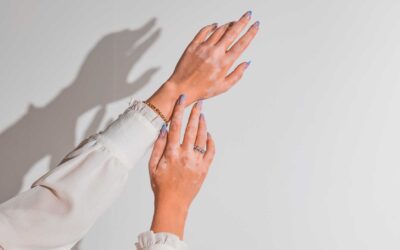 Guide d’achat : Les meilleurs produits pour une manucure parfaite à la maison avec Sally Hansen, Essie, etc.