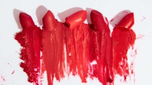 Rouge à lèvre écrasé