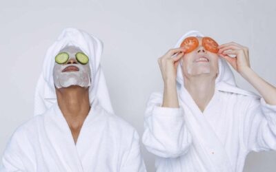 Routine de soins du visage pour une peau éclatante : Les étapes essentielles et les produits recommandés avec Caudalie, Vichy, etc.