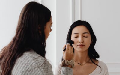 5 astuces pour prolonger la tenue de votre maquillage en été